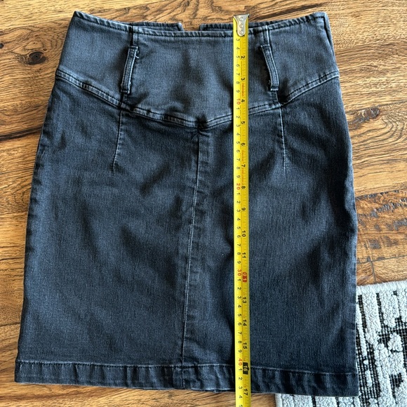 Free People Washed Black Mini Skirt 2 - Picture 7 of 8
